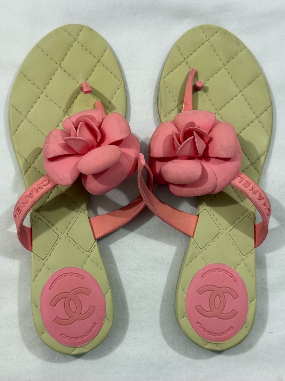 CHANEL Camellia Jelly Thong Sandals Pink EU 37 Repair / Crafts / Parts